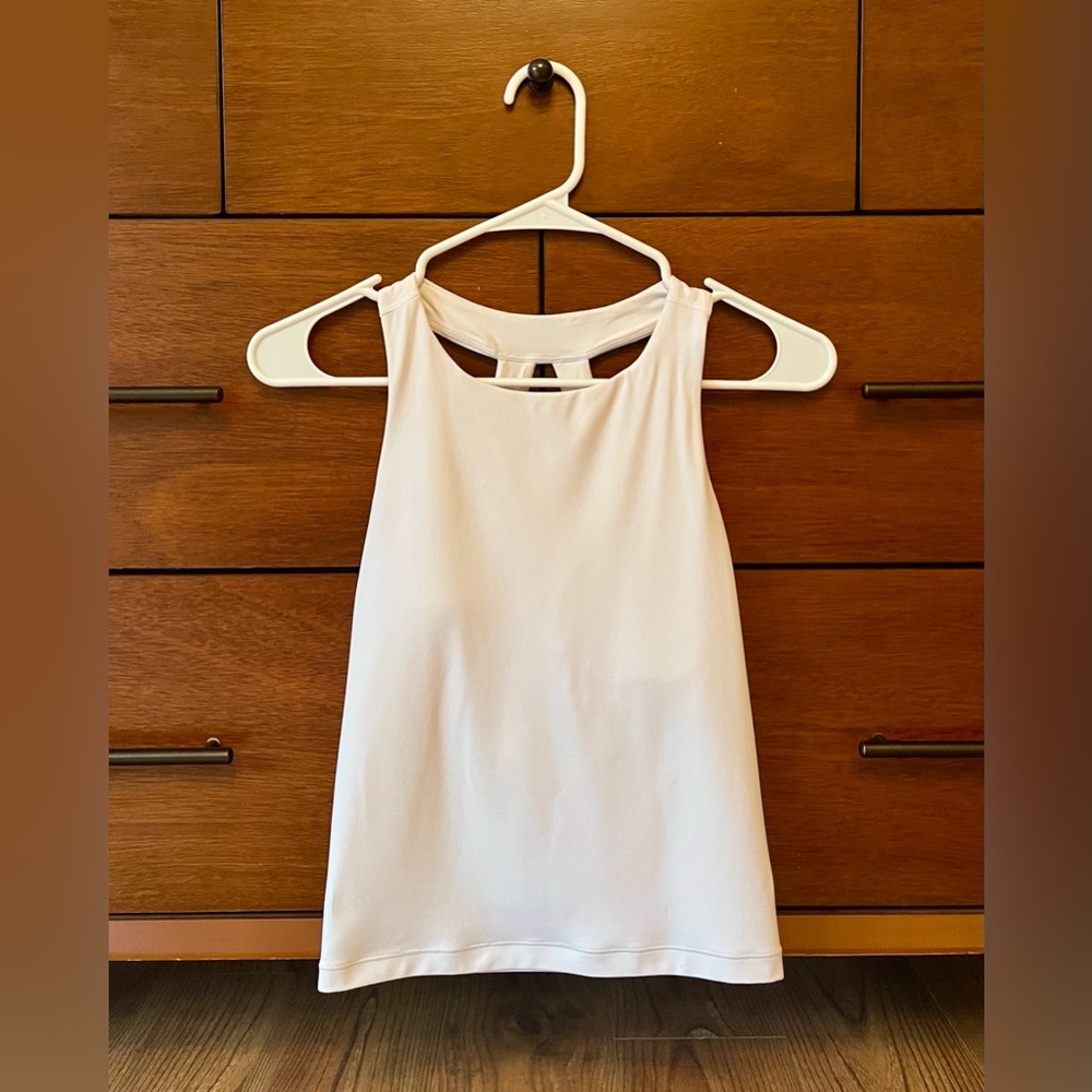 Athleta Women’s Transcend Triangle Built-In Bra Tank